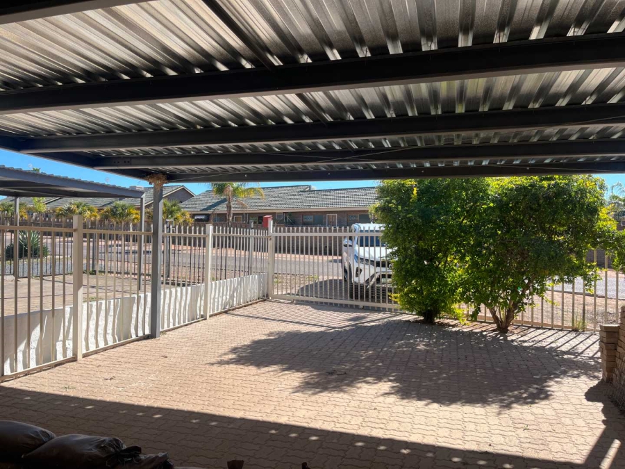 1 Bedroom Property for Sale in Keidebees Northern Cape